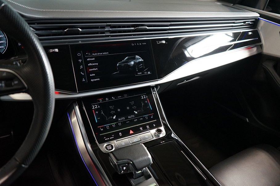 Audi Q8 50 TDI quattro