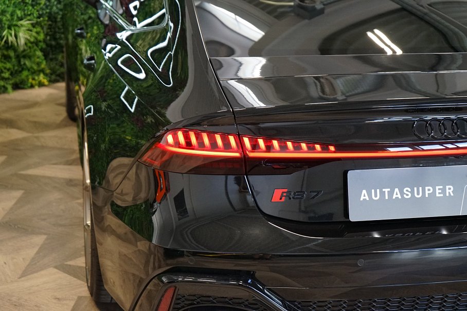 Audi RS 7 Sportback Performance TFSI quattro