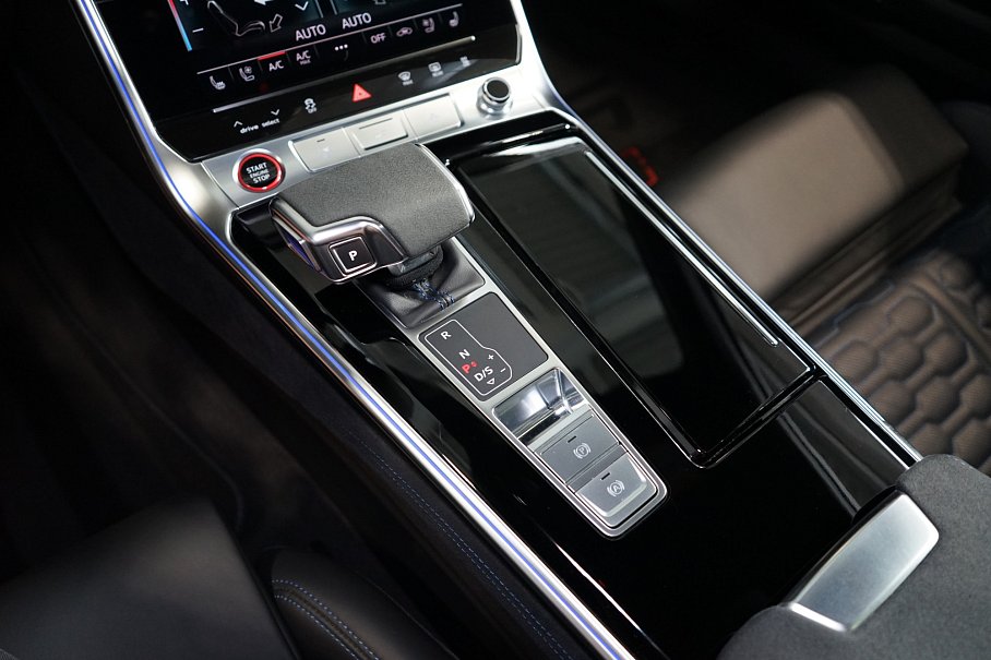 Audi RS 6 Avant Performance TFSI quattro