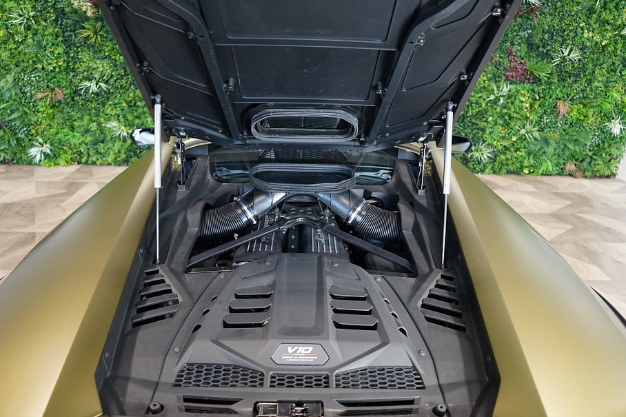 Lamborghini Huracán STERRATO
