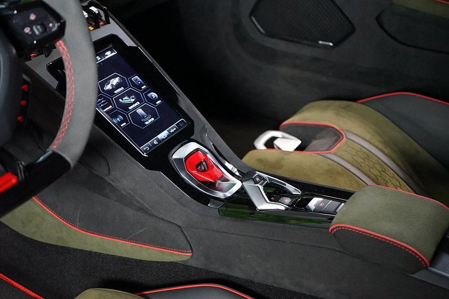 Lamborghini Huracán STERRATO