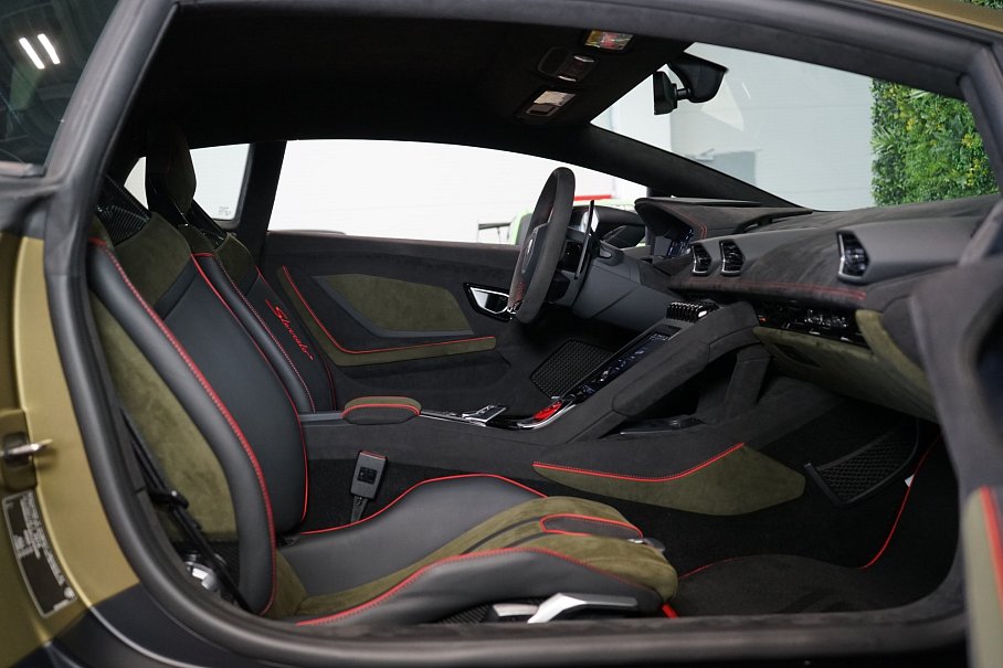 Lamborghini Huracán STERRATO