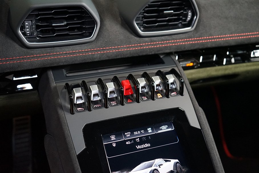Lamborghini Huracán STERRATO