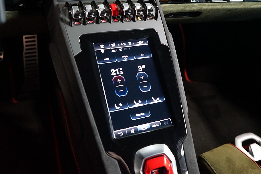 Lamborghini Huracán STERRATO