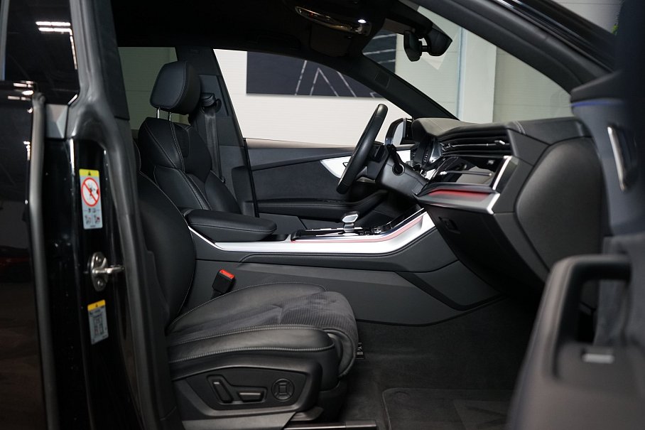 Audi Q8 50 TDI quattro