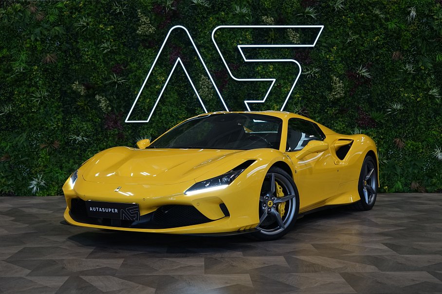 Ferrari F8 Spider