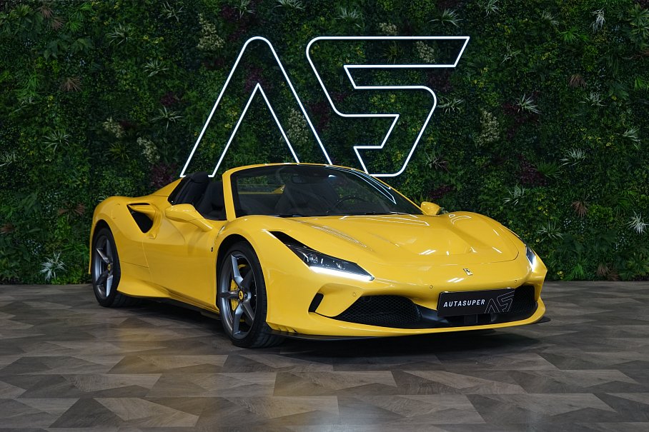 Ferrari F8 Spider