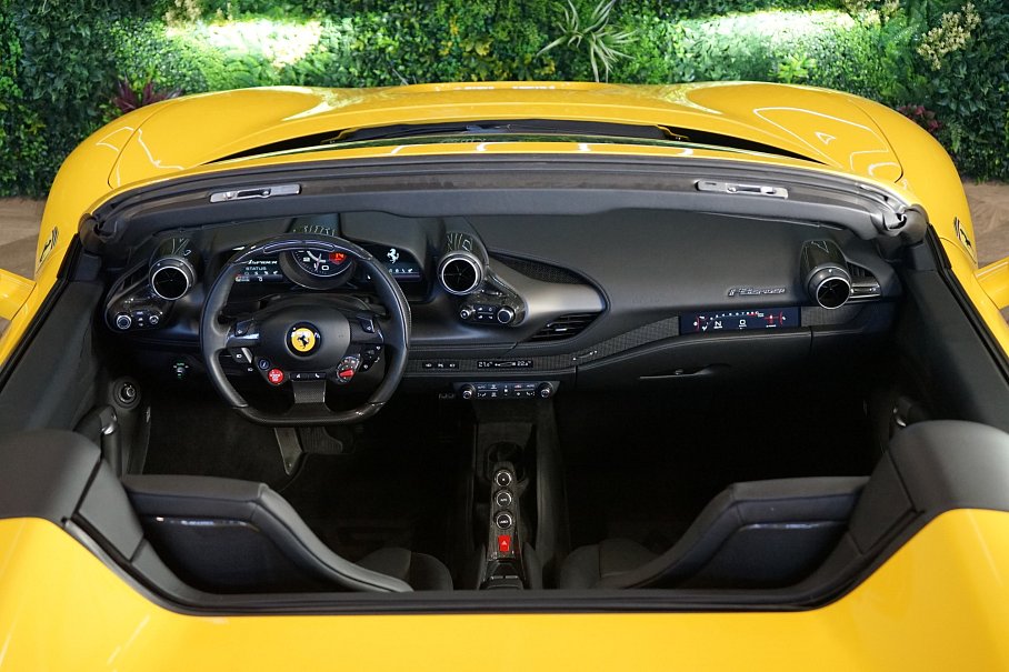 Ferrari F8 Spider