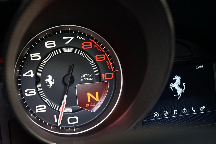 Ferrari F8 Spider