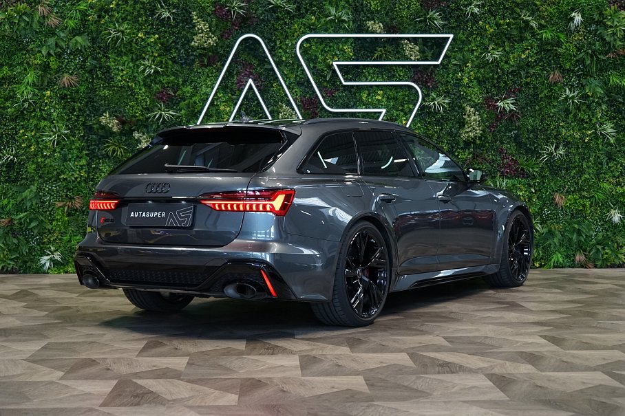 Audi RS 6 Avant Performance TFSI quattro