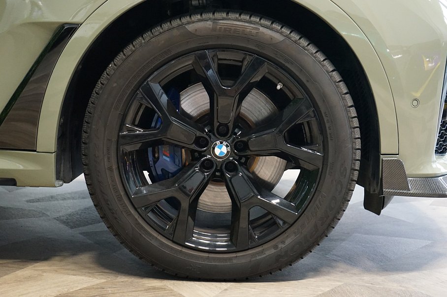 BMW X7 M50i xDrive