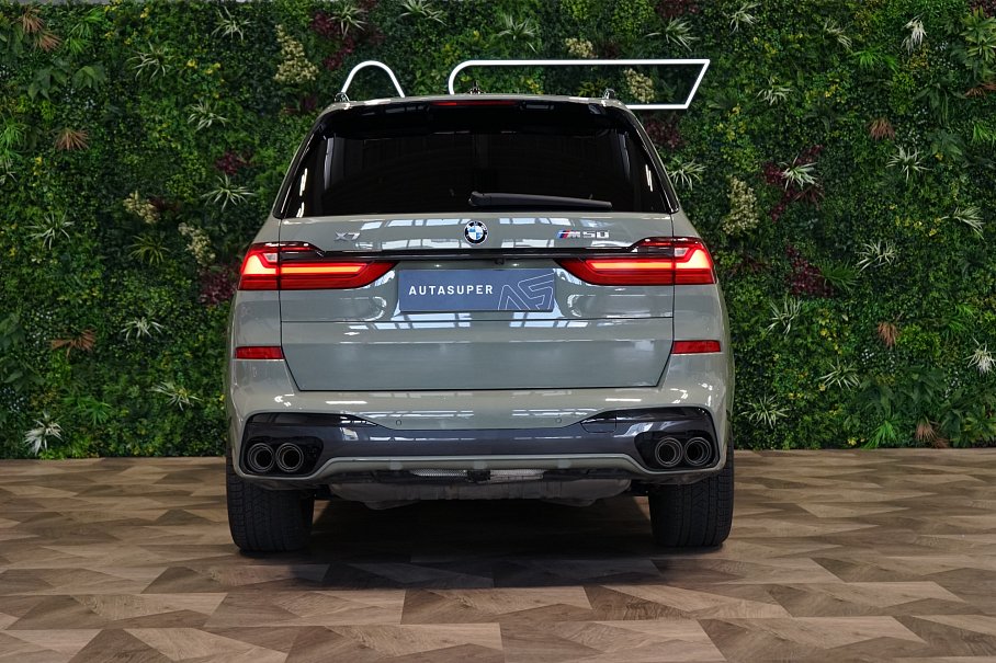 BMW X7 M50i xDrive