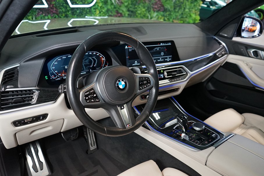 BMW X7 M50i xDrive