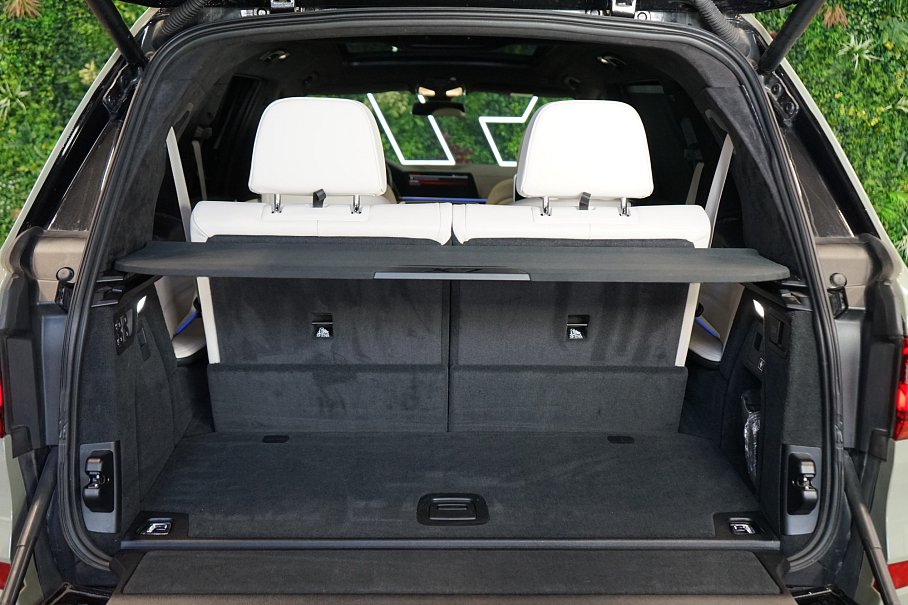 BMW X7 M50i xDrive