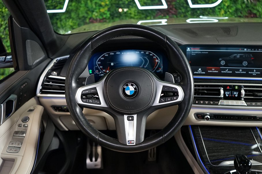 BMW X7 M50i xDrive