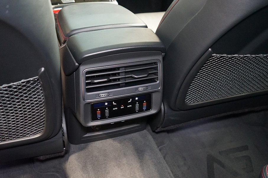 Audi Q7 50 TDI quattro