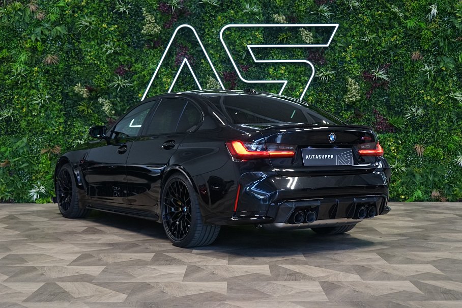 BMW M3 CS