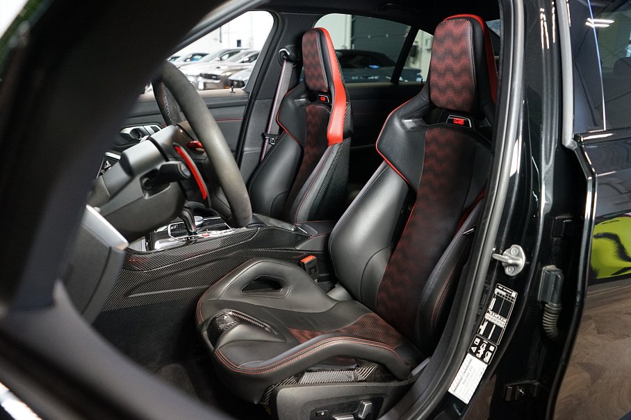 BMW M3 CS