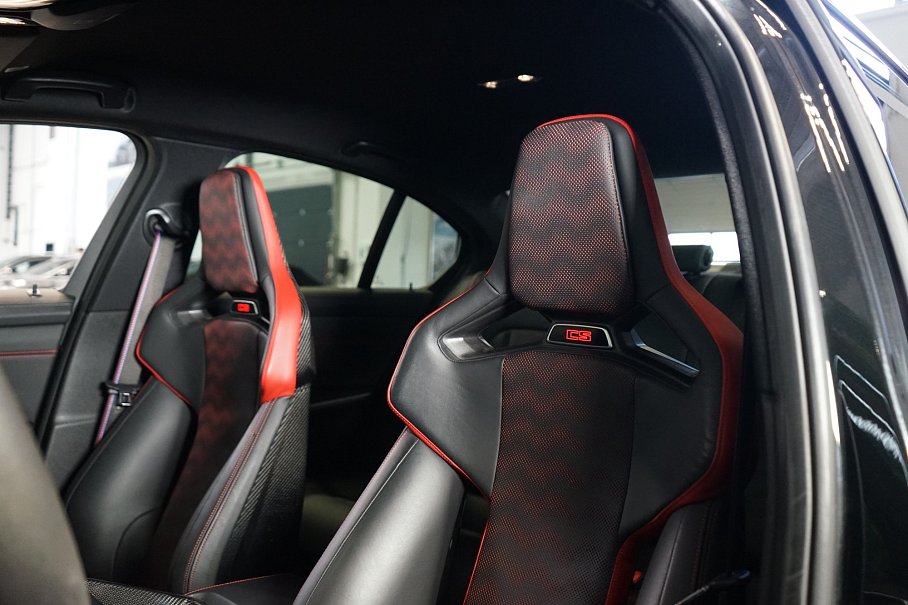 BMW M3 CS
