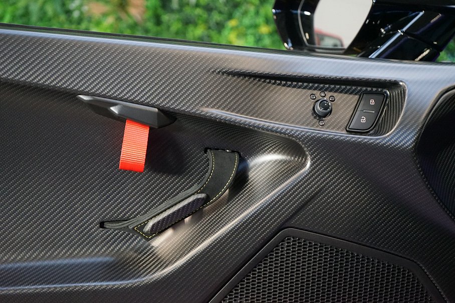 Lamborghini Huracán STO