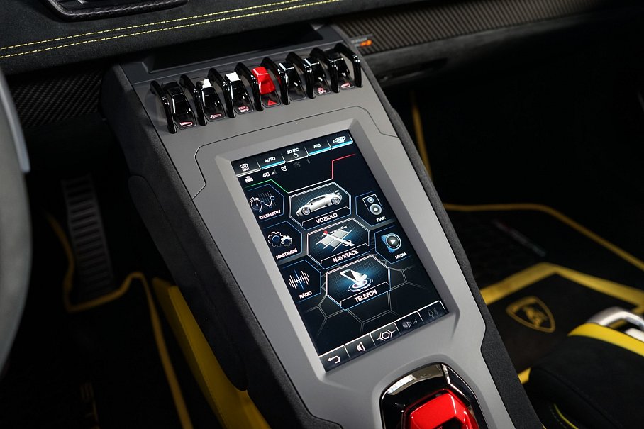 Lamborghini Huracán STO
