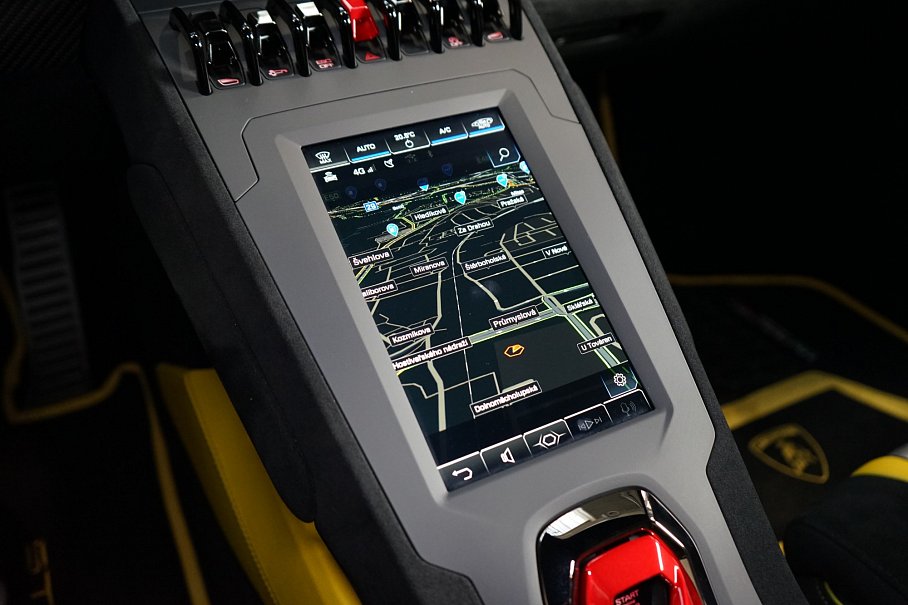 Lamborghini Huracán STO