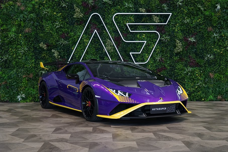 Lamborghini Huracán STO
