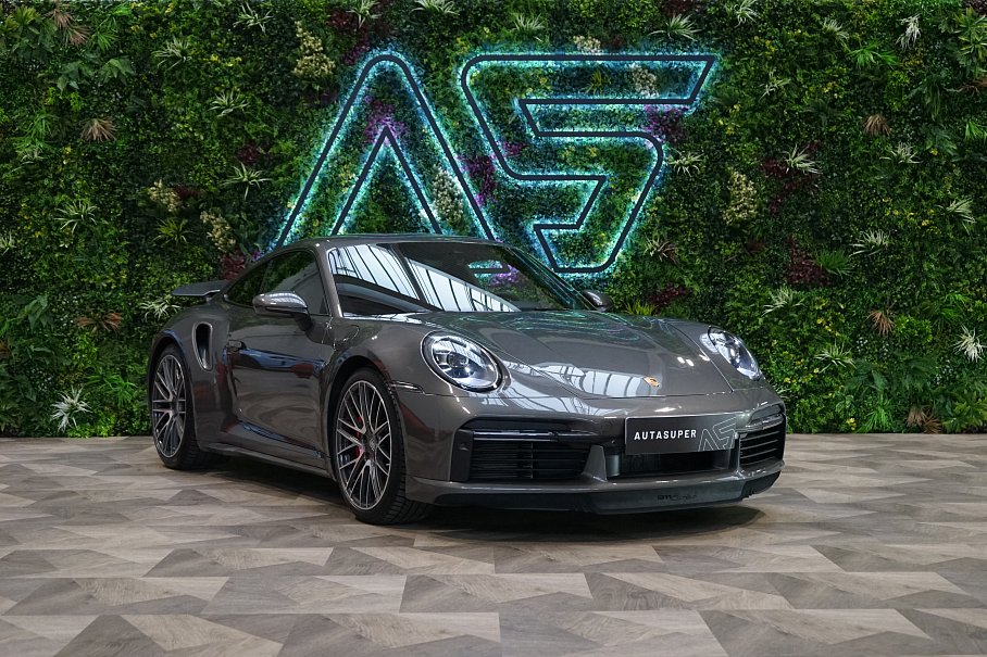 Porsche 911 992 Turbo