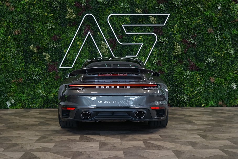 Porsche 911 992 Turbo