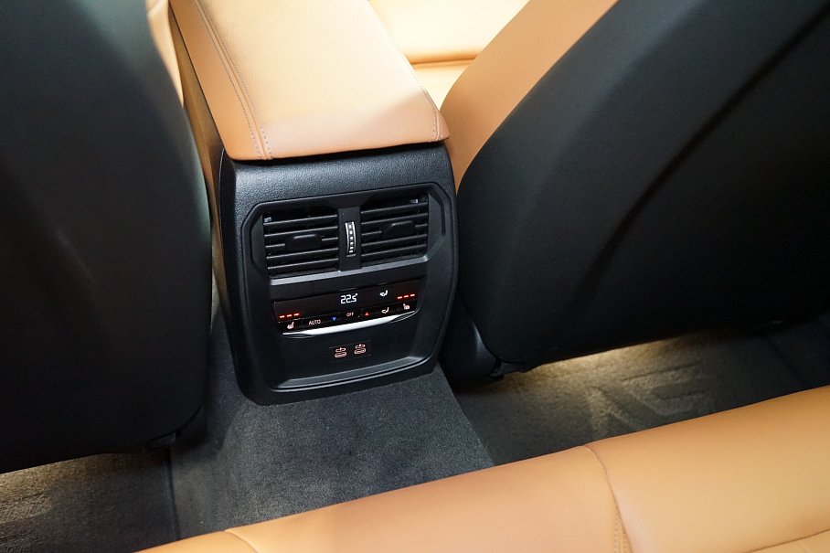 BMW Řada 4 M440i xDrive Gran Coupé