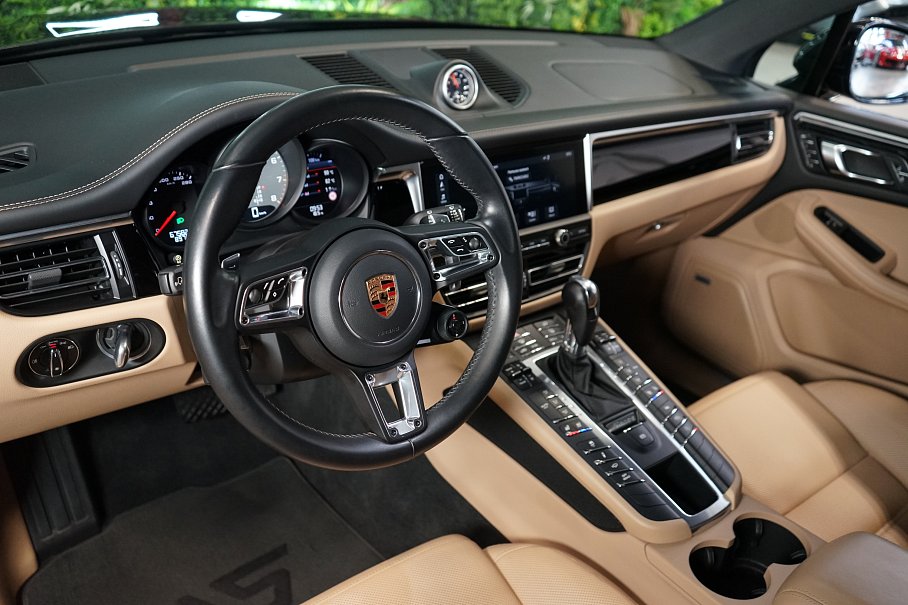 Porsche Macan S
