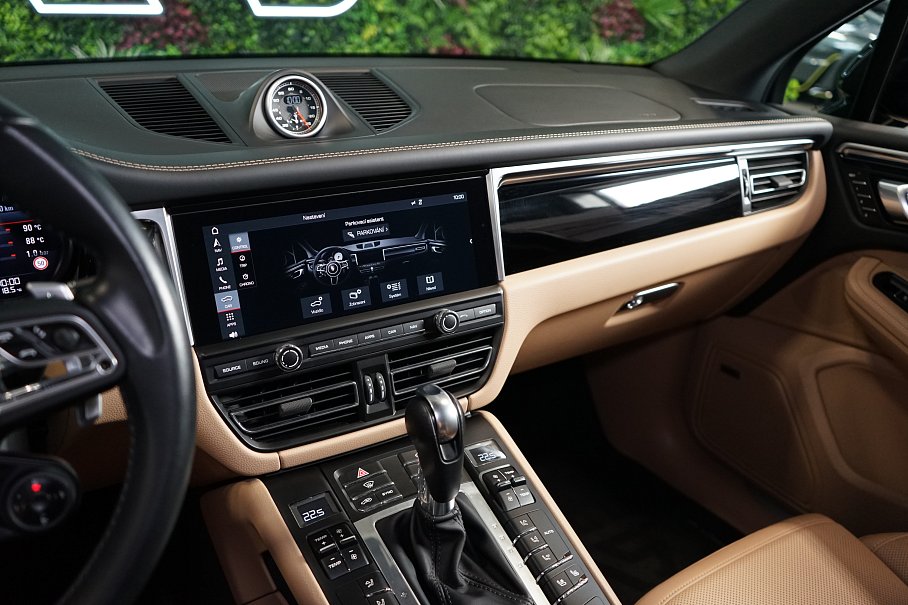 Porsche Macan S