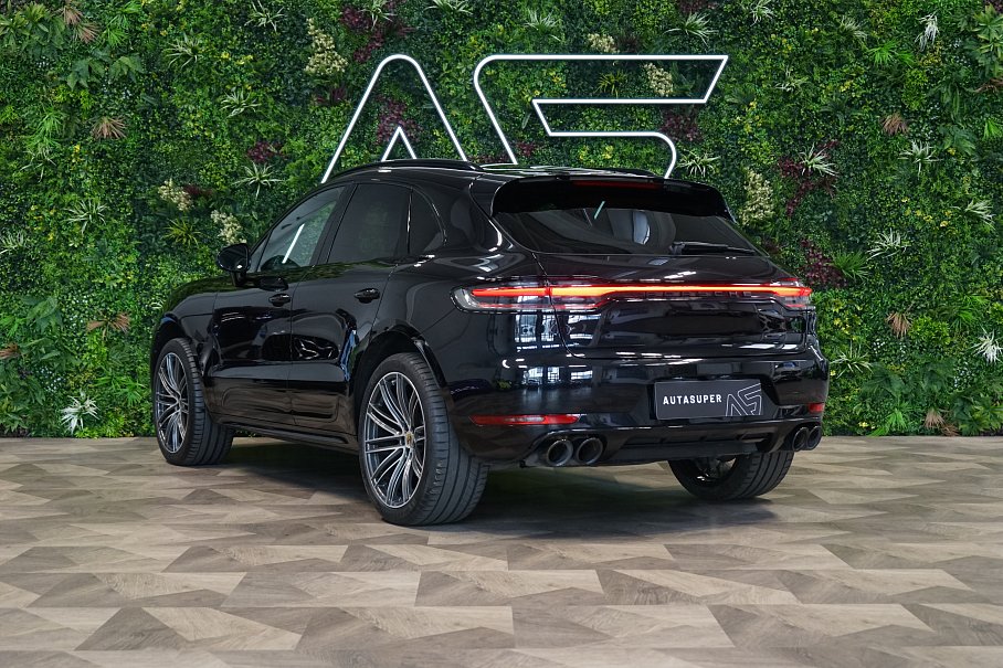 Porsche Macan S