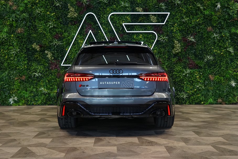 Audi RS 6 Avant PERFORMANCE TFSI quattro