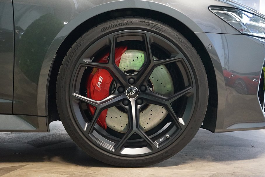 Audi RS 6 Avant PERFORMANCE TFSI quattro