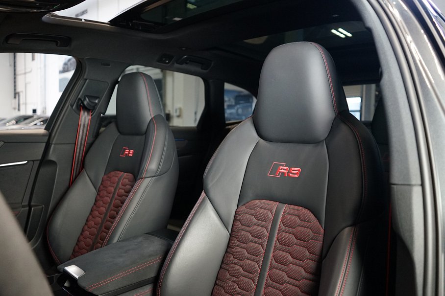 Audi RS 6 Avant PERFORMANCE TFSI quattro
