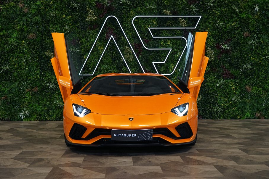 Lamborghini Aventador S