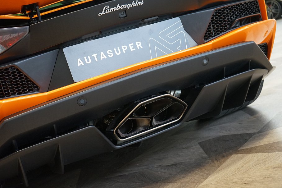 Lamborghini Aventador S