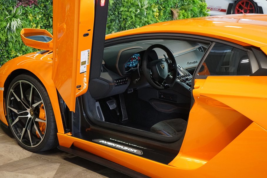 Lamborghini Aventador S