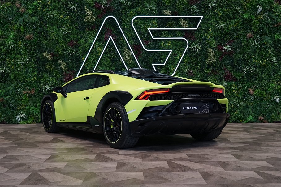 Lamborghini Huracán Sterrato