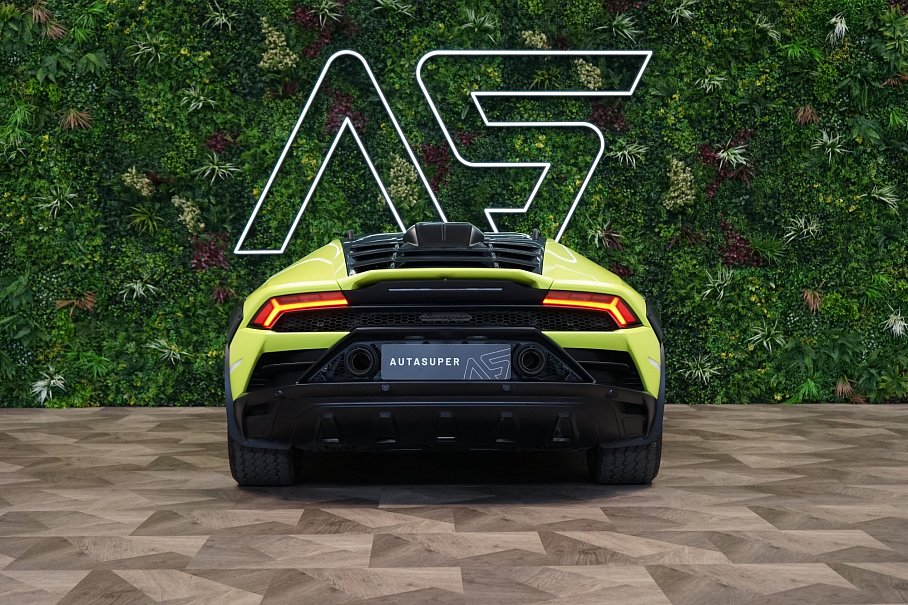 Lamborghini Huracán Sterrato