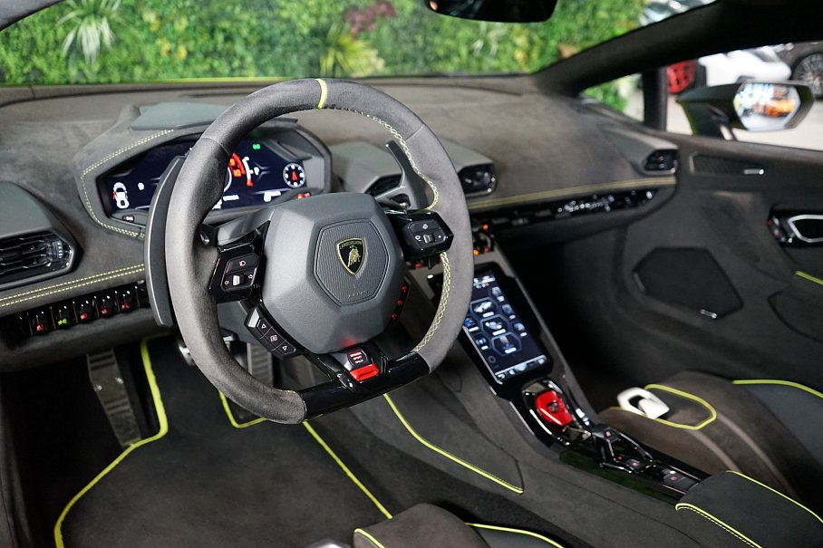 Lamborghini Huracán Sterrato