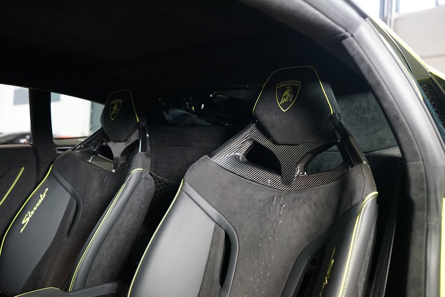 Lamborghini Huracán Sterrato