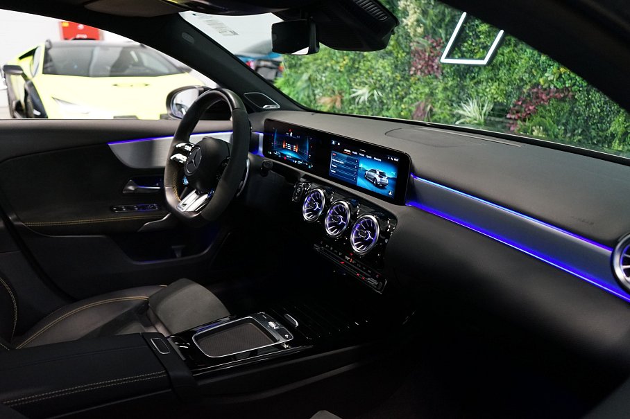 Mercedes-Benz Třída A 45 S 4Matic+
