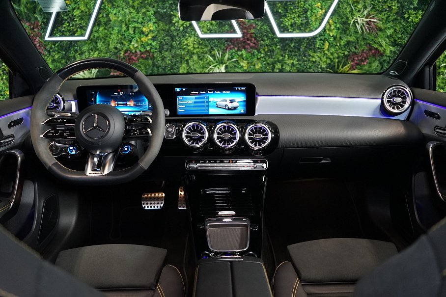 Mercedes-Benz Třída A 45 S 4Matic+
