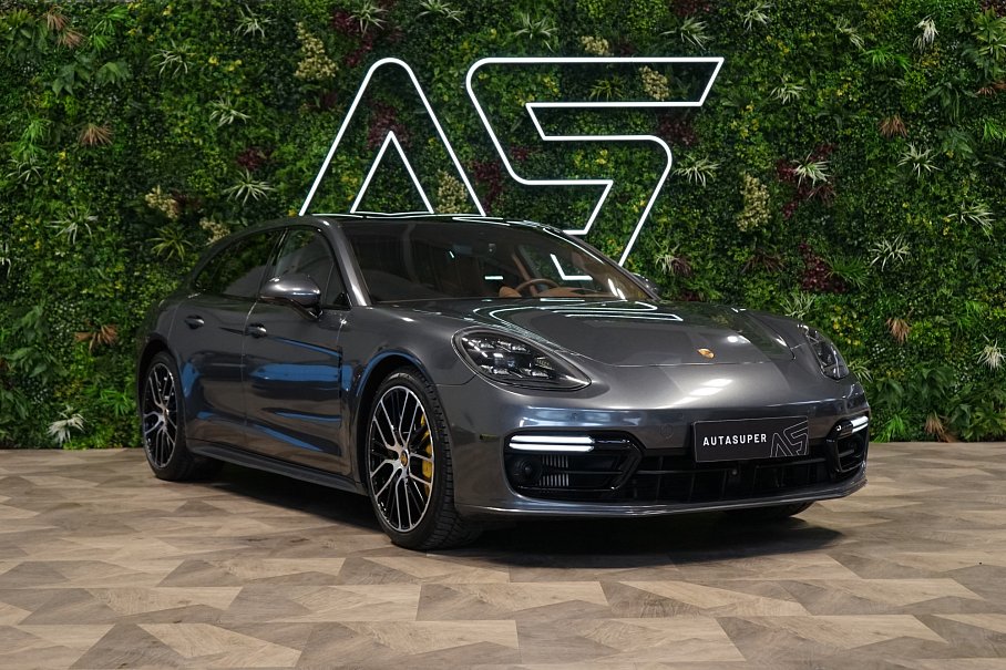 Porsche Panamera Sport Turismo Turbo S