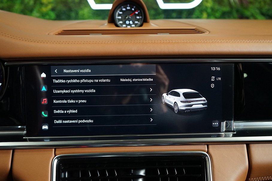 Porsche Panamera Sport Turismo Turbo S