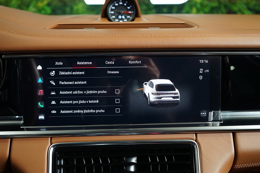 Porsche Panamera Sport Turismo Turbo S