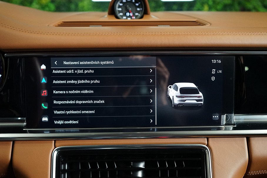 Porsche Panamera Sport Turismo Turbo S