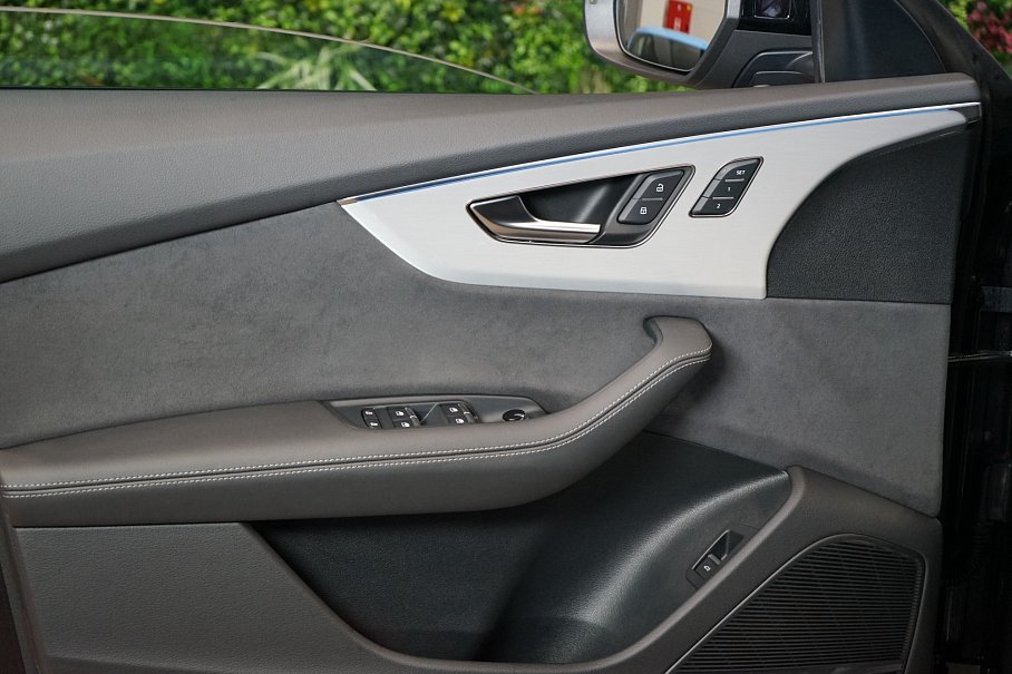 Audi Q8 50 TDI quattro